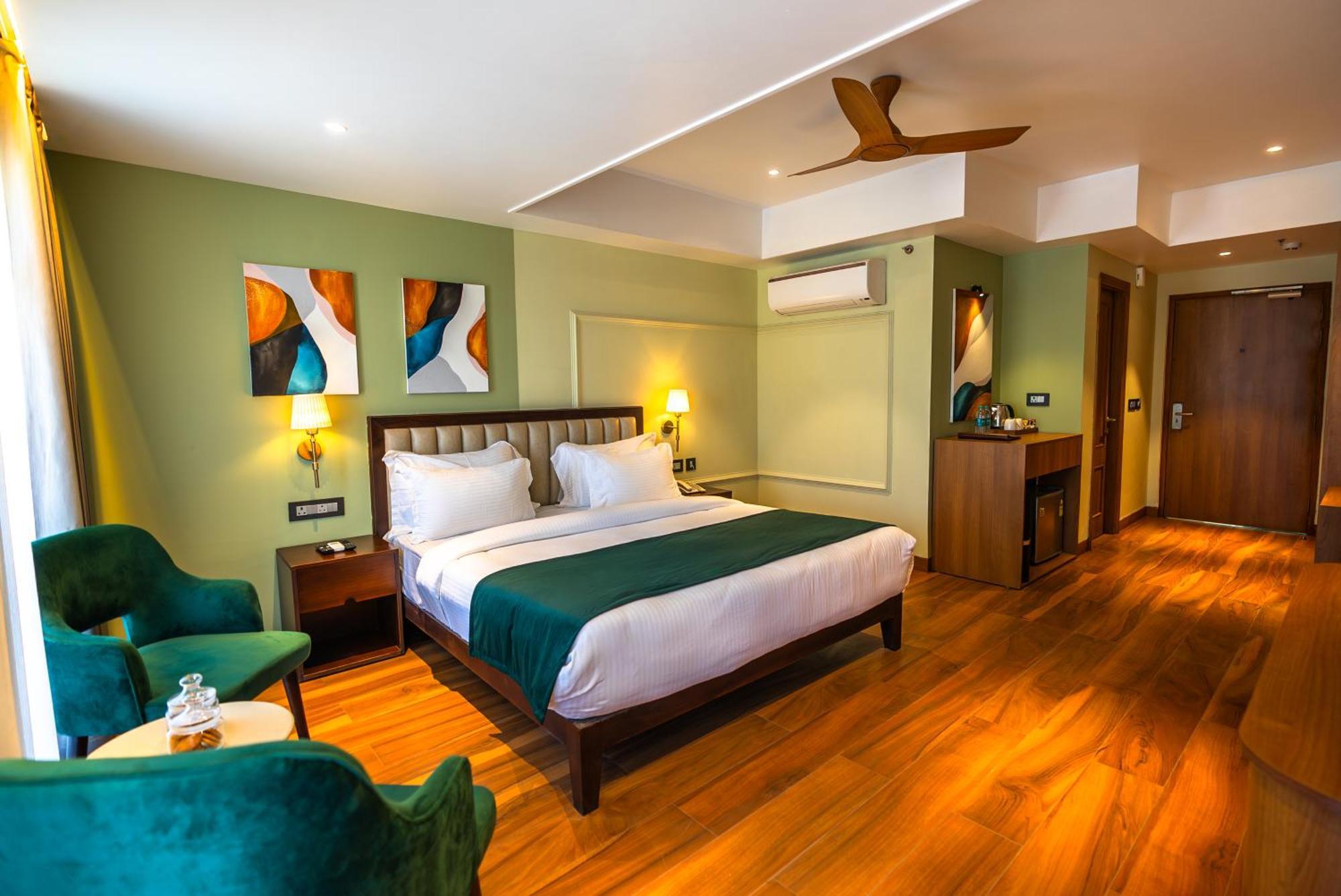 Clarks Inn Express, Rishikesh Exterior photo